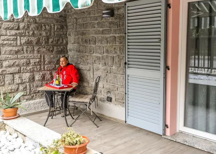 Tizi House شقة فارينا